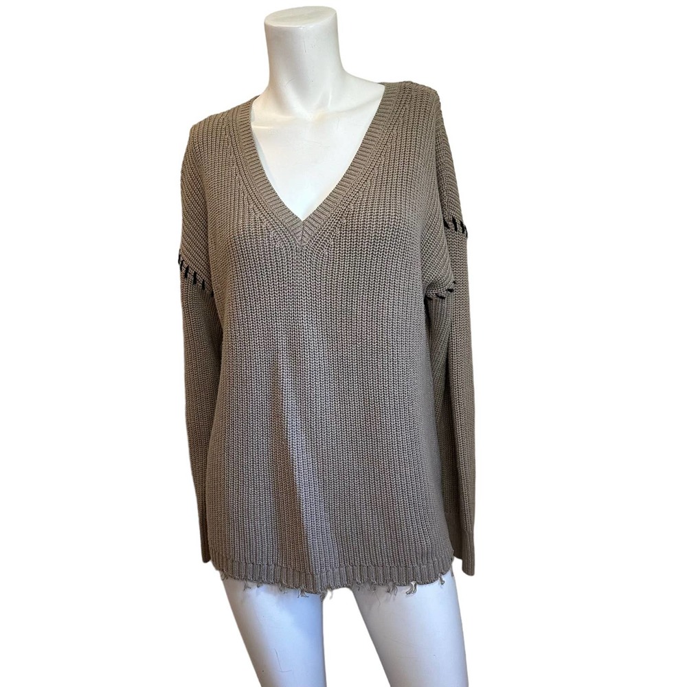 j. society tan V-Neck Distressed Tie Fringe Hem w/Black Accent sz Large EUC